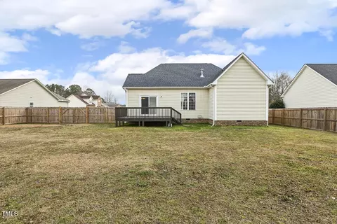 124 Dango Cir, Angier, NC 27501 photo 5