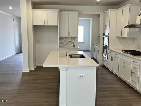 660 Sun Meadow Dr, Wake Forest, NC 27587 photo 2