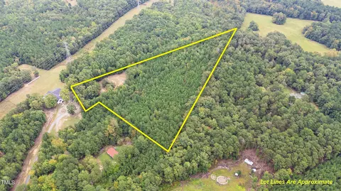 4706 H S Nc 87 Hwy, Graham, NC 27253