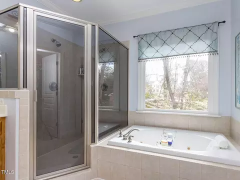 Bath - 3359 Hampton Rd, Raleigh, NC 27607 photo 1 of 4