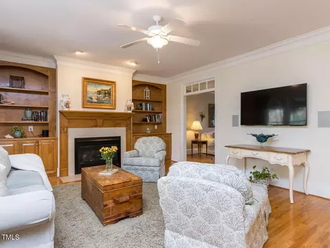 Living - 3359 Hampton Rd, Raleigh, NC 27607 photo 3 of 5