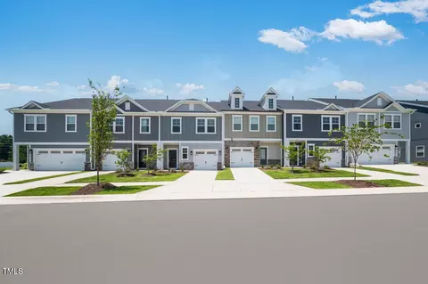266 Sweetbay Tree Dr, Wendell, NC 27591