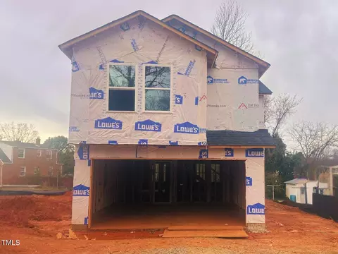 110 W Kitchin St, Burlington, NC 27215