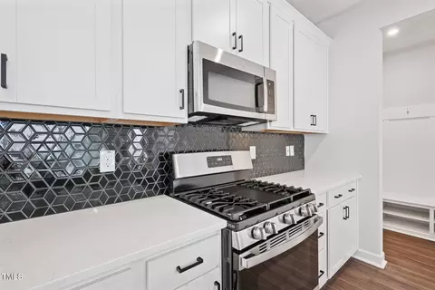 Kitchen - 602 Hyperion Aly, Wake Forest, NC 27587 photo 6 of 7