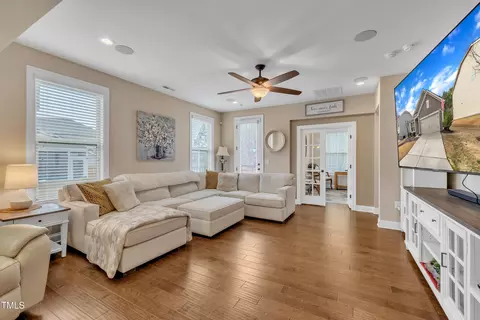 1252 Magic Hollow Rd, Durham, NC 27713 photo 3