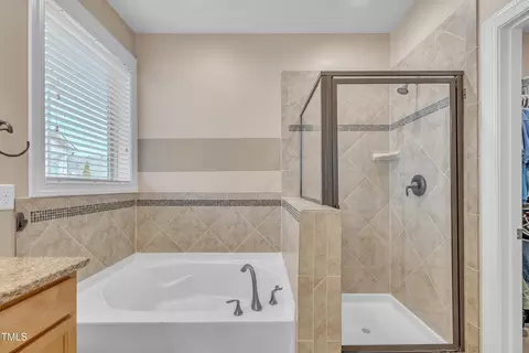 1252 Magic Hollow Rd, Durham, NC 27713 photo 19