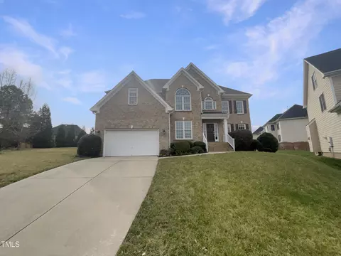 4 Strowd Ct, Durham, NC 27703