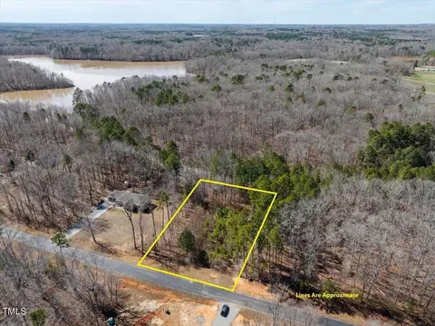 9966 Lakeside Terrace Ter, Bullock, NC 27507