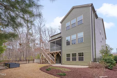 1680 Mint River Dr, Apex, NC 27502