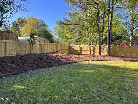Exterior - 561 Circle Dr, Angier, NC 27501 photo 5 of 8