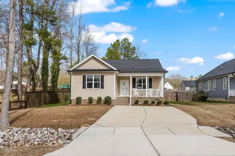 Exterior - 561 Circle Dr, Angier, NC 27501 photo 7 of 8