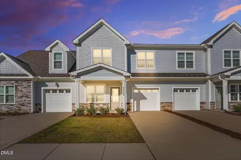 3204 Carriden Dr, Fayetteville, NC 28306