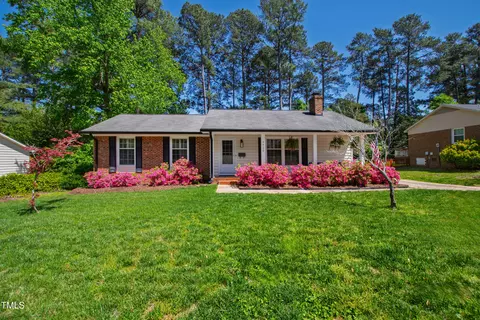 5920 N Hills Dr, Raleigh, NC 27609