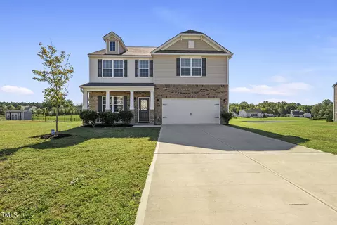 147 Young Farm Dr, Lillington, NC 27546