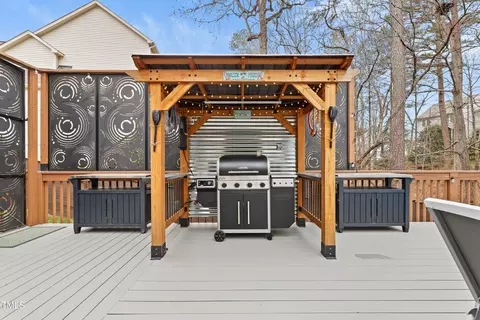 Exterior - 512 Tryst Ln, Wake Forest, NC 27587 photo 7 of 33