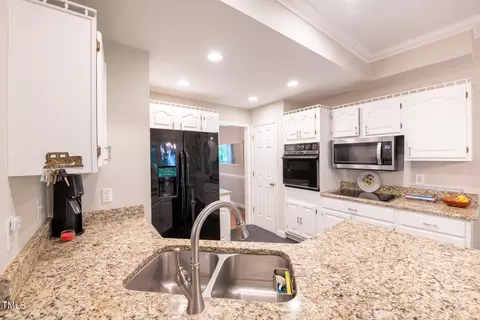 6520 Deerview Trl, Durham, NC 27712 photo 10