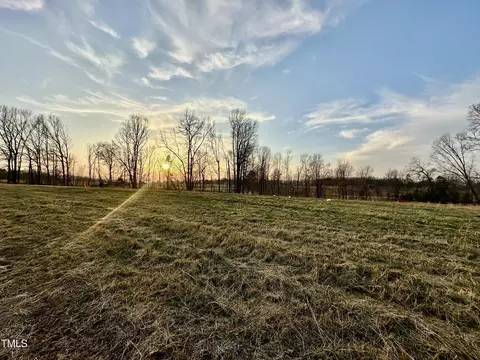 10 5 Ac Jones Rd, Hurdle Mills, NC 27541