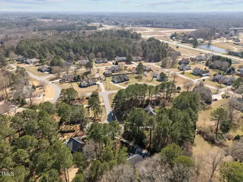 View/Area - 5504 Quails Call Ct, Garner, NC 27529 photo 3 of 4