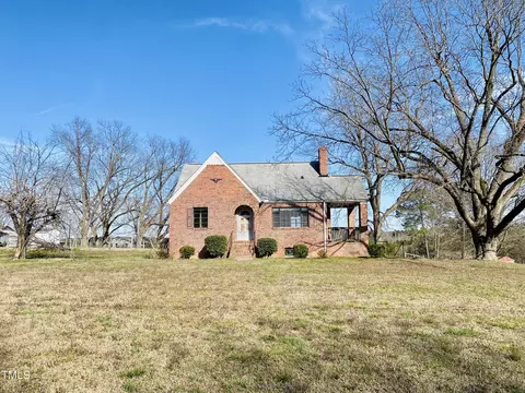 1006 Stallings Rd, Durham, NC 27703
