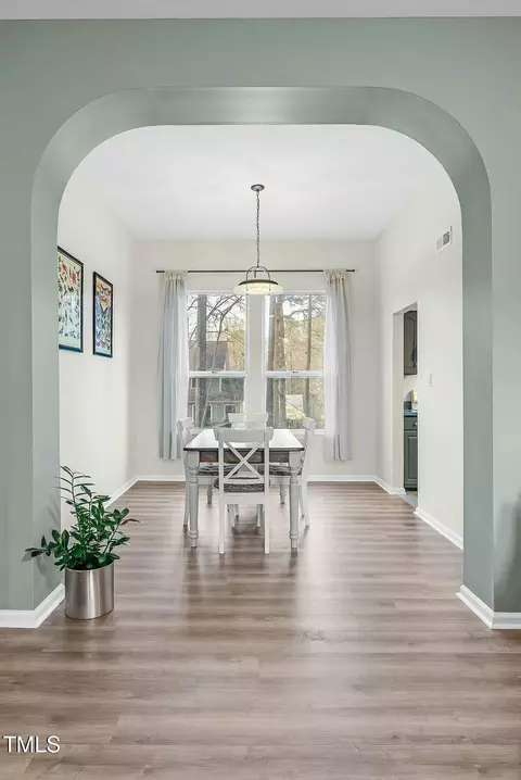 Dining - 7 Indian Head Ct, Durham, NC 27703 photo 1 of 2