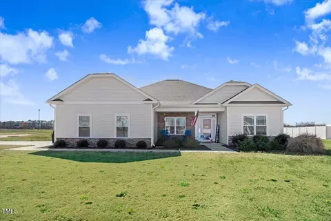 506 Madison Ann Dr, La Grange, NC 28551