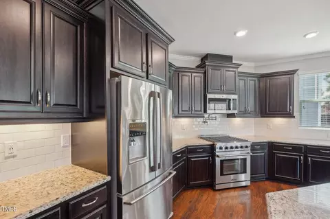 644 Hiddenbrook Dr, Durham, NC 27703 photo 13