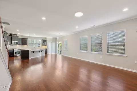 644 Hiddenbrook Dr, Durham, NC 27703 photo 8