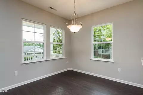 1007 Drew St, Durham, NC 27701 photo 8