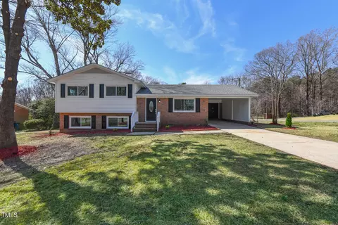 4100 La Grange Dr, Greensboro, NC 27406