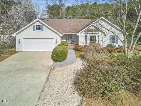 10 Eastwind Pl, Chapel Hill, NC 27517