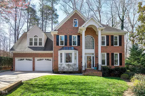 207 W Camden Forest Dr, Cary, NC 27518