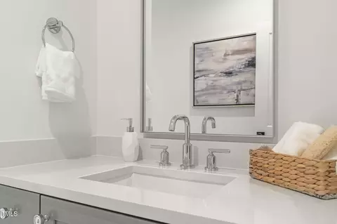 Bath - 109 W Markham Ave, Durham, NC 27701 photo 7 of 12