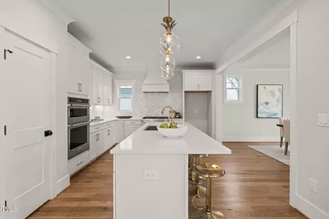 Kitchen - 109 W Markham Ave, Durham, NC 27701 photo 3 of 5