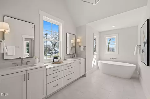 Bath - 109 W Markham Ave, Durham, NC 27701 photo 1 of 12