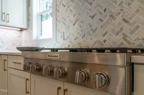 Kitchen - 109 W Markham Ave, Durham, NC 27701 photo 5 of 5