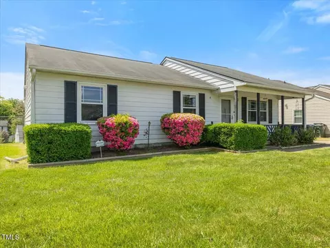 4 Hannah Ct, Durham, NC 27713 photo 4