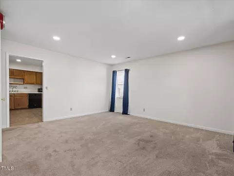 4 Hannah Ct, Durham, NC 27713 photo 8