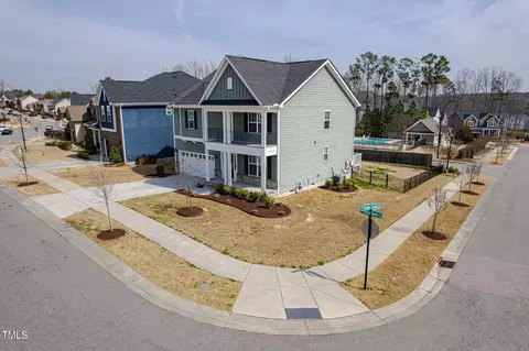View/Area - 601 Copper Beech Ln, Wake Forest, NC 27587 photo 2 of 7