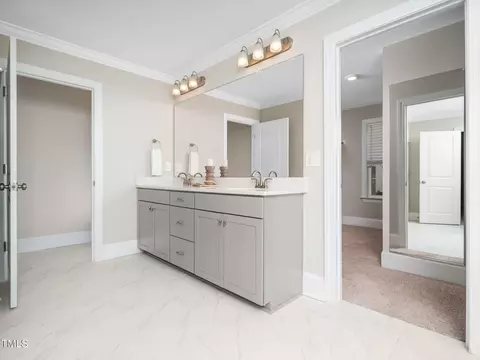 Bath - 601 Copper Beech Ln, Wake Forest, NC 27587 photo 2 of 3