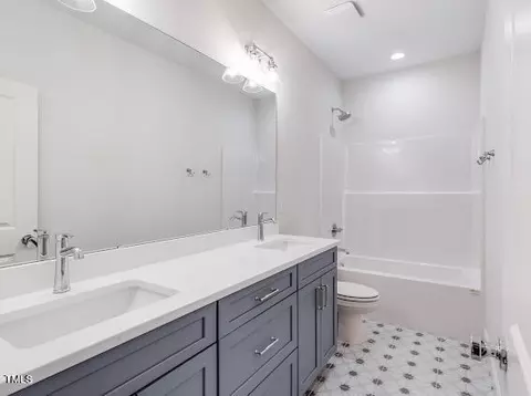 Bath - 9231 Bear Run Ln, Middlesex, NC 27557 photo 5 of 5