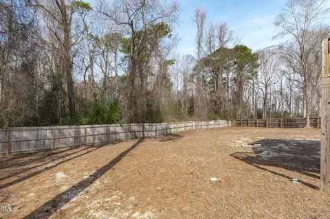 Exterior - 127 Landfall Ln, Smithfield, NC 27577 photo 5 of 5