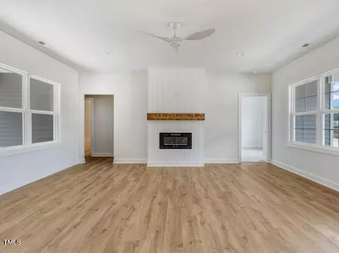 Living - 9235 Bear Run Ln, Middlesex, NC 27557 photo 3 of 3