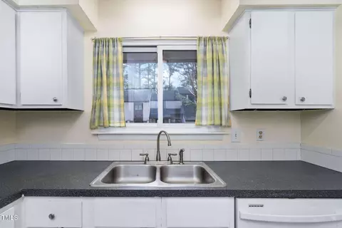 Kitchen - 3775 Guess Rd #36, Durham, NC 27705 photo 2 of 3