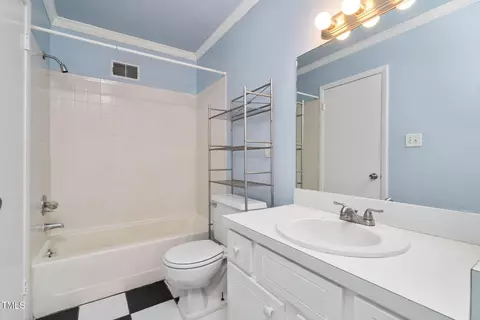 Bath - 3775 Guess Rd #36, Durham, NC 27705 photo 2 of 2