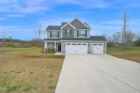 380 Grameta Ln, Lillington, NC 27546