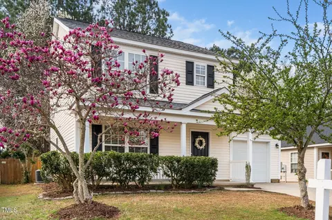 406 Homestead Park Dr, Apex, NC 27502