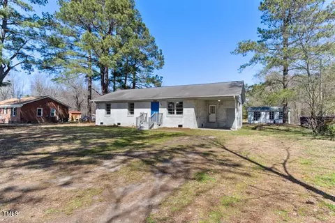 1512 Broken Rd, Bailey, NC 27807 photo 3
