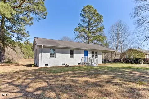 1512 Broken Rd, Bailey, NC 27807 photo 4