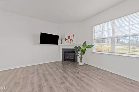 Living - 6888 Bellawood Dr, Trinity, NC 27370 photo 3 of 4