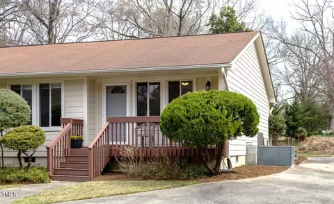 103 Westview Dr UNIT D, Carrboro, NC 27510